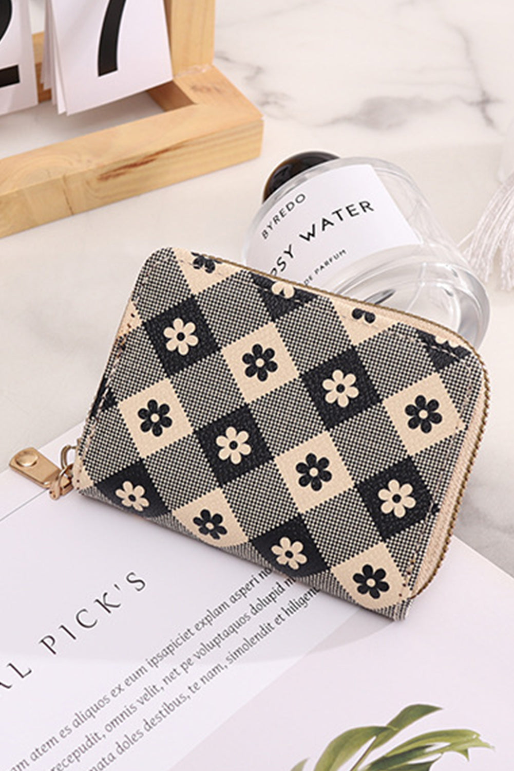 Khaki Flower Checkered PU Leather Wallet