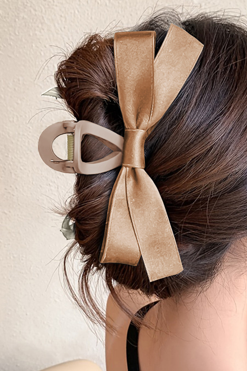 White Solid Color Ribbon Bow Decor Hair Clip