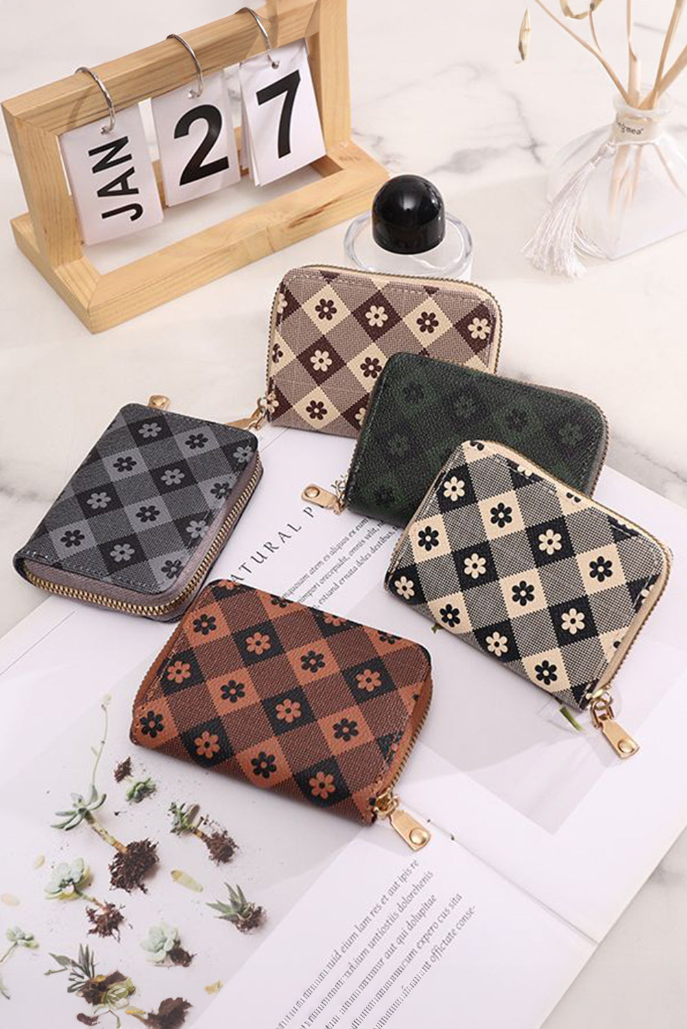 Khaki Flower Checkered PU Leather Wallet